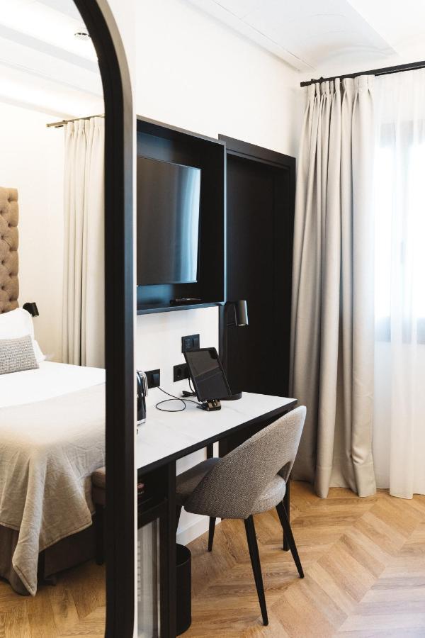 Boutique Hotel Petit Montision Palma de Mallorca Bagian luar foto
